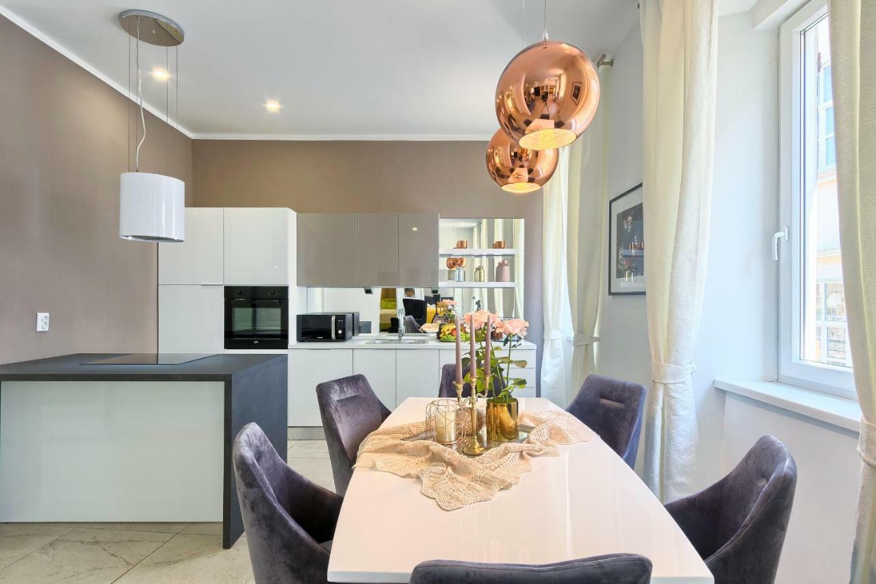 Hedone Luxury Apartment With Free Parking Pula Exterior foto