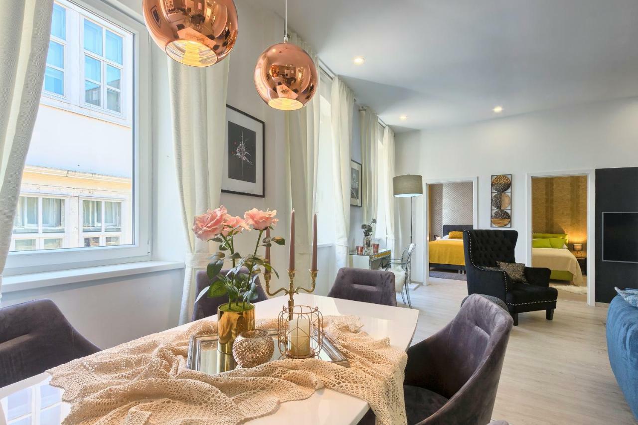 Hedone Luxury Apartment With Free Parking Pula Exterior foto